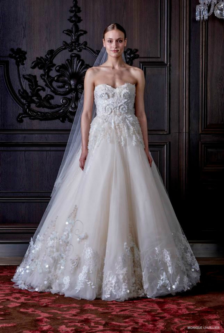 monique-lhuillier-wedding-dresses-spring-2016-13.jpg