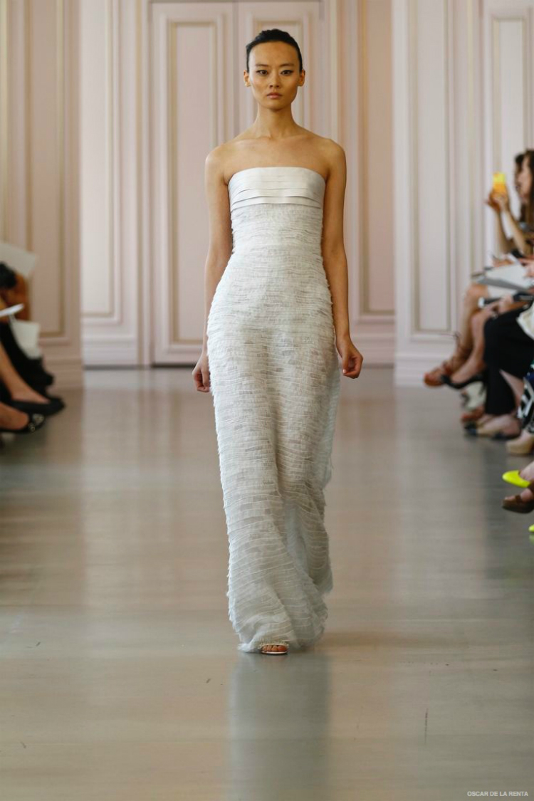 oscar-de-la-renta-2016-spring-wedding-dresses14.jpg