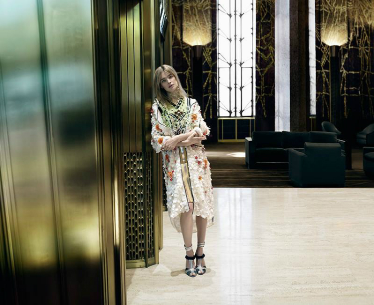 Prada-Spring-Summer-2016-Campaign02.jpg