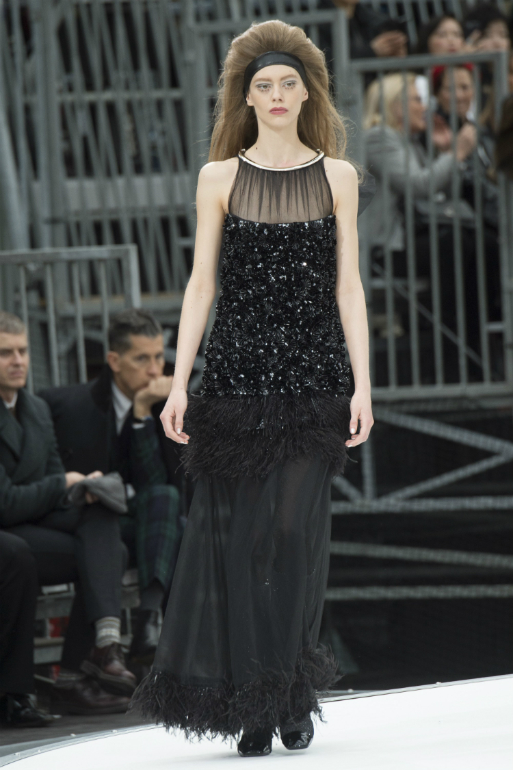20172018-fw-chanel-11.jpg