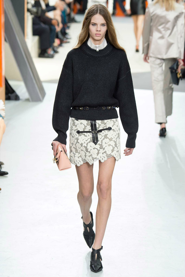 louis-vuitton-fall-winter-2015-runway15.jpg