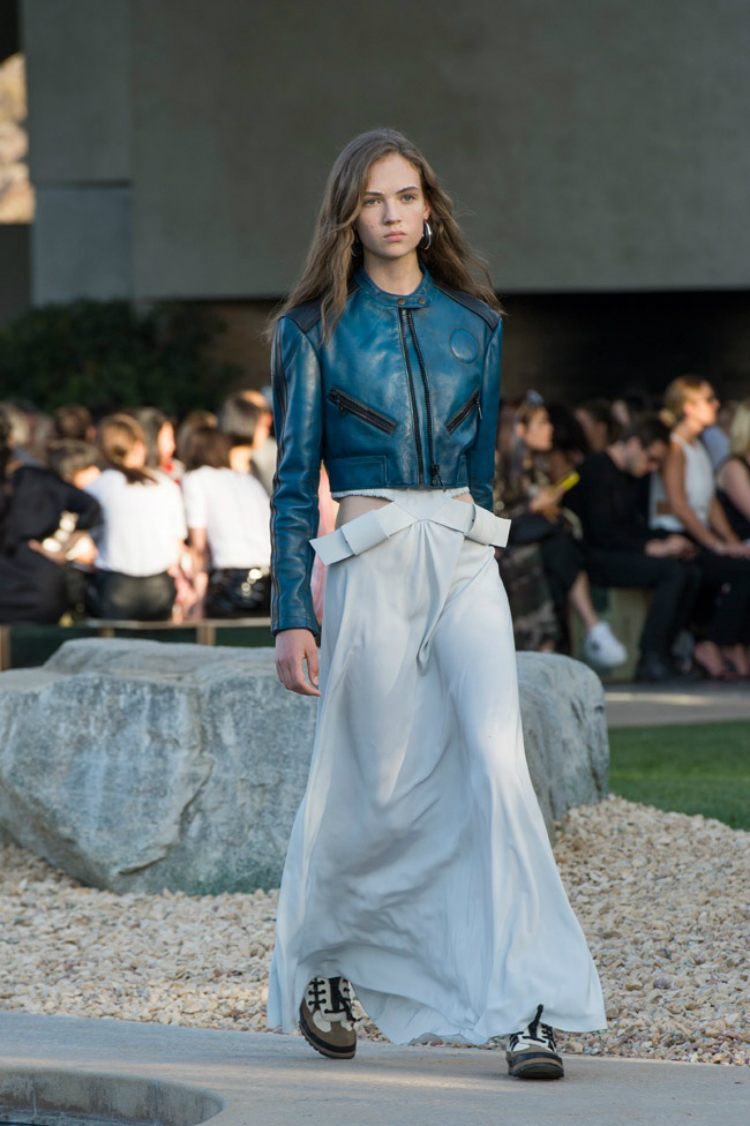 louis-vuitton-palm-springs-04.jpg