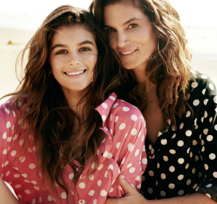 Cindy-Crawford-Kaia-Gerber-Vogue-Paris-April-2016-Cover-Photoshoot02.jpg