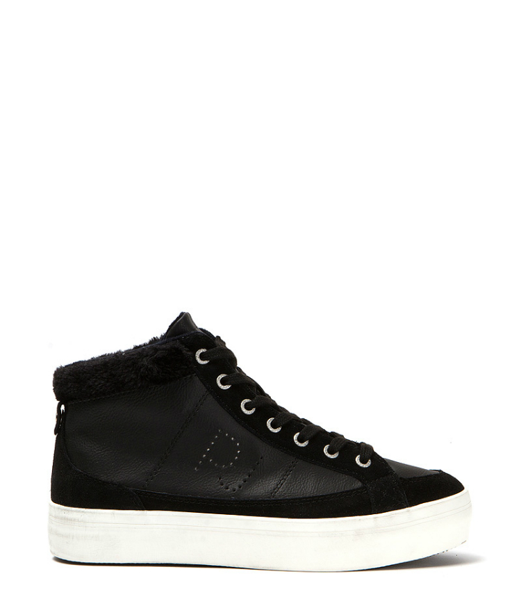 6cozysneakers_02.jpg