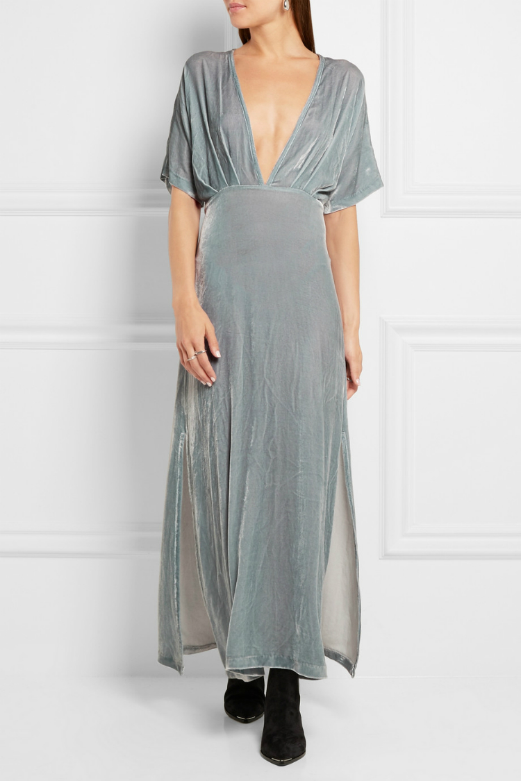 6velvetdresses-02.jpg