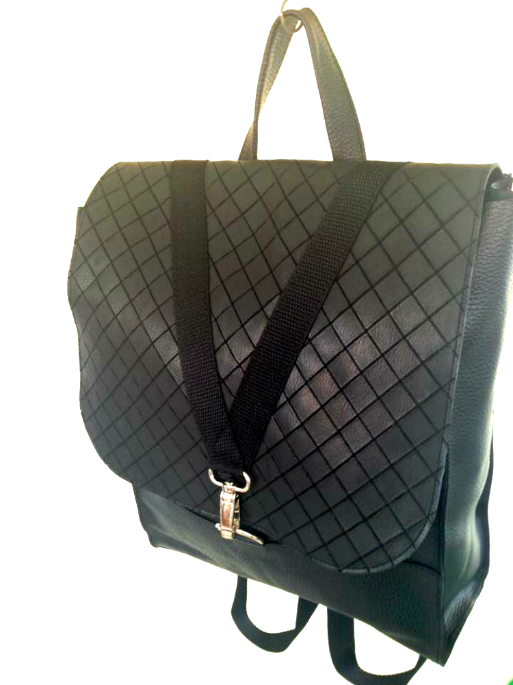 backpacksshopping_04.jpg