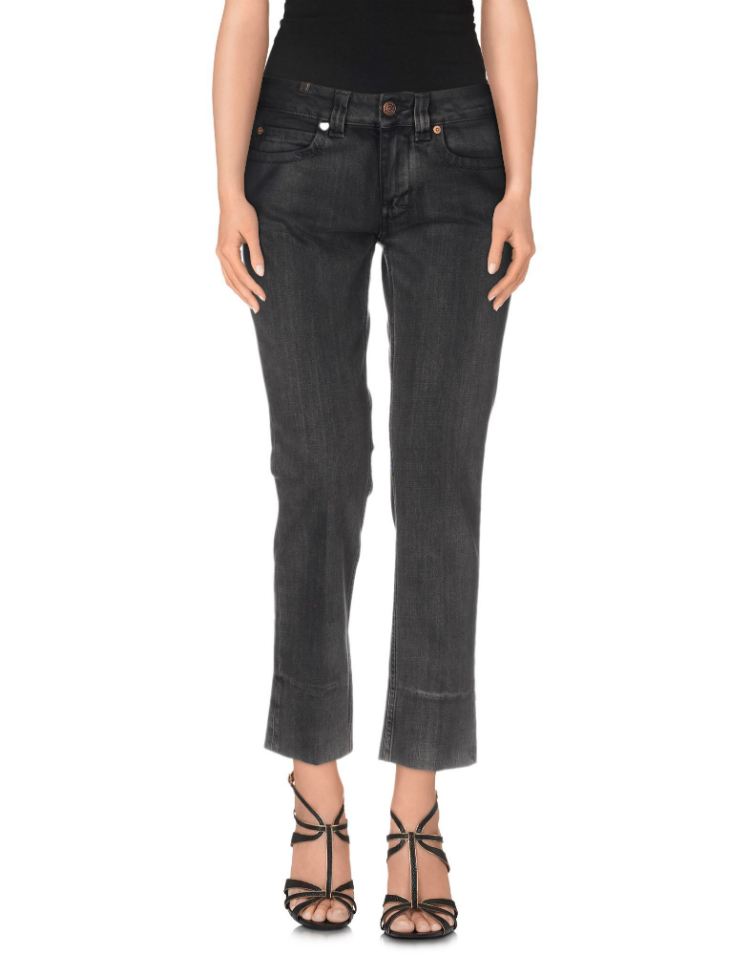 black-outfit-washed-denim-03.jpg