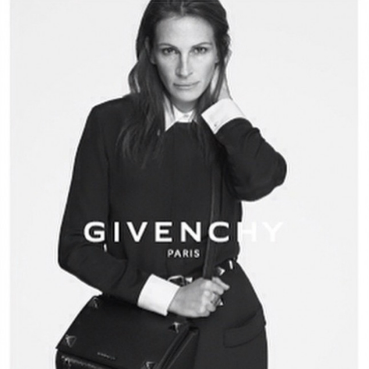 Julia-Roberts-Givenchy-Inta.jpg