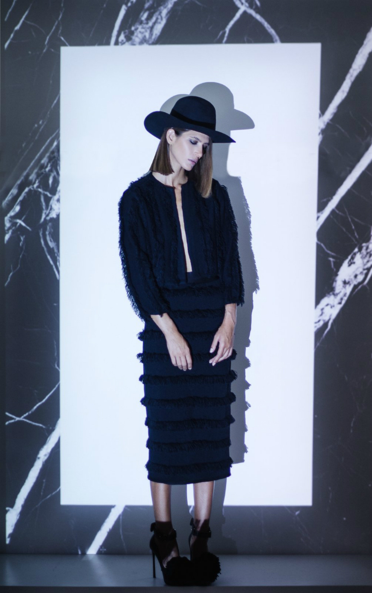 17-collection-by-leviniakonyalian-03.jpg