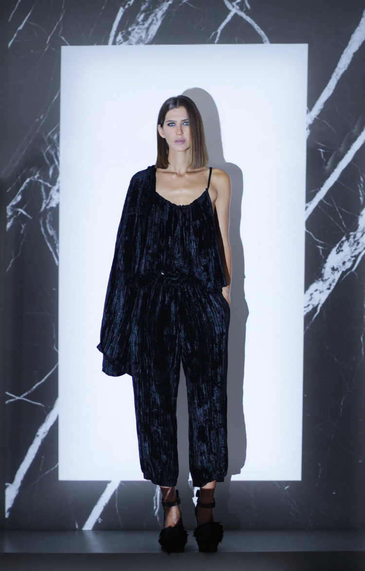 17-collection-by-leviniakonyalian-07.jpg