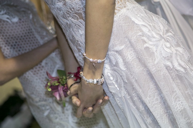 bridalcatwalk_pandora_05.jpg