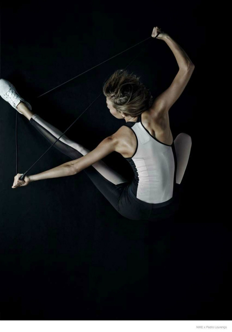 karliekloss_nike3.jpg