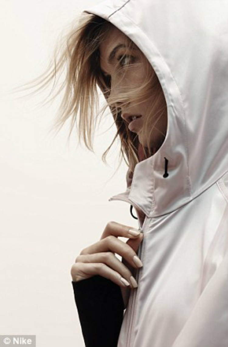 karliekloss_nike5.jpg