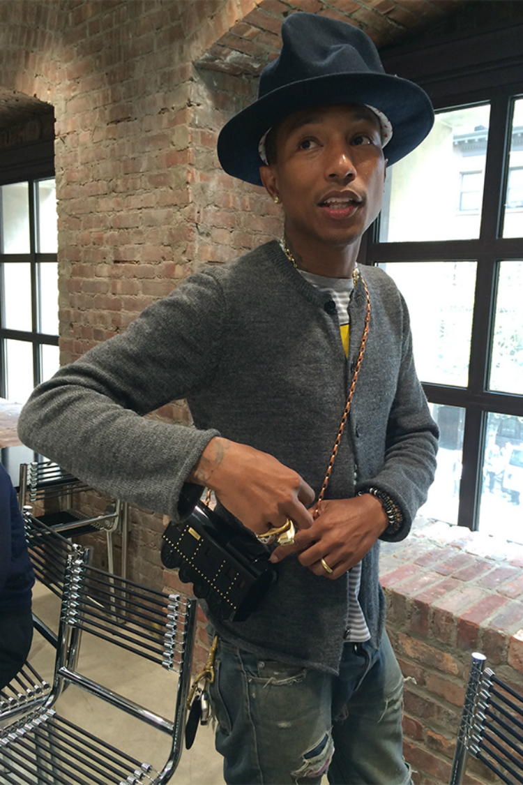 moyantxpharell1.jpg