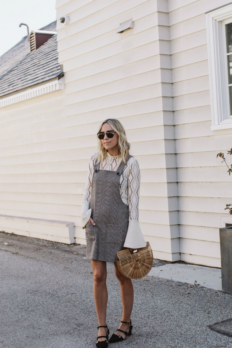 2017-take-on-the-shift-dress-and-white-shirt-01.jpg