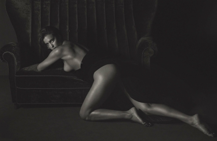 Irina-Shayk-Nude-GQ-Italy-September-2016-Cover-Photos04.jpg