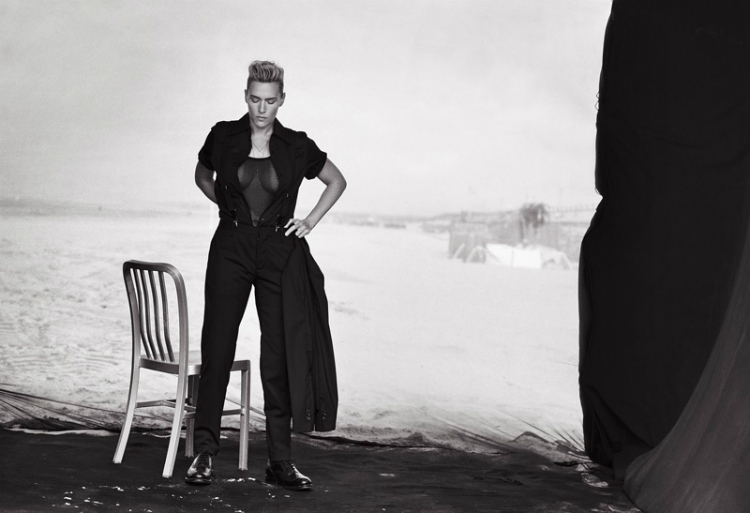 Kate-Winslet-Suit-Style-Peter-Lindbergh03.jpg