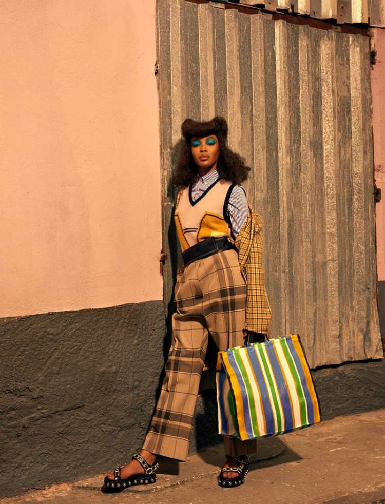Naomi-Campbell-Vogue-Brazil-May-2016-Cover-Photoshoot07.jpg