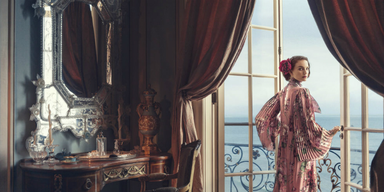 Natalie-Portman-Harpers-Bazaar-August-2015-Cover-Shoot06.jpg