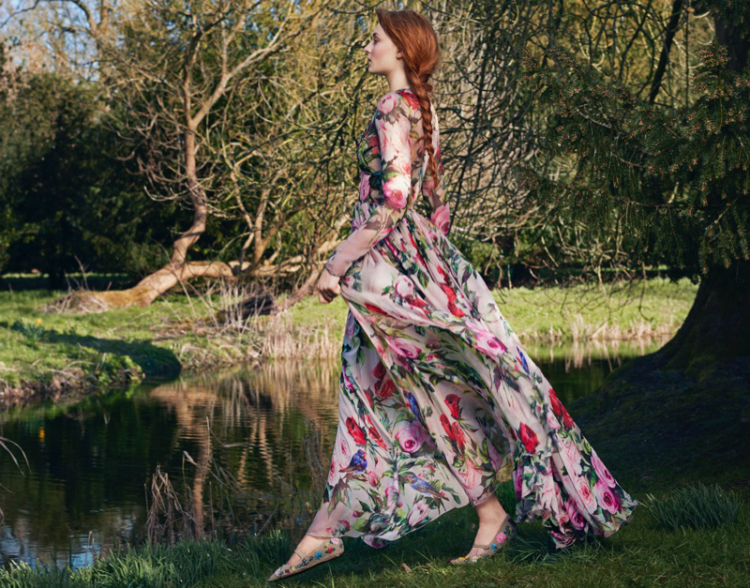 Sophie-Turner-The-Edit-April-2016-Photoshoot03.jpg