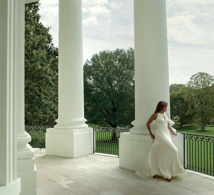 annie-leibovitz-michelleobama-dec2016-vogue-03.jpg
