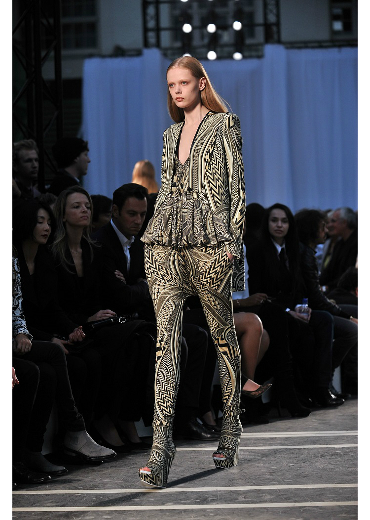 12years-riccardotisci-02.jpg