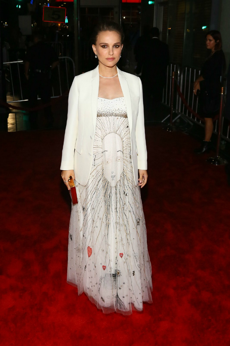 01-best-dressed-of-the-week-late-november-02.jpg