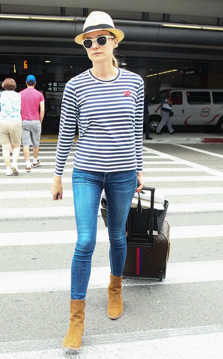 10airportlooks_05.jpg