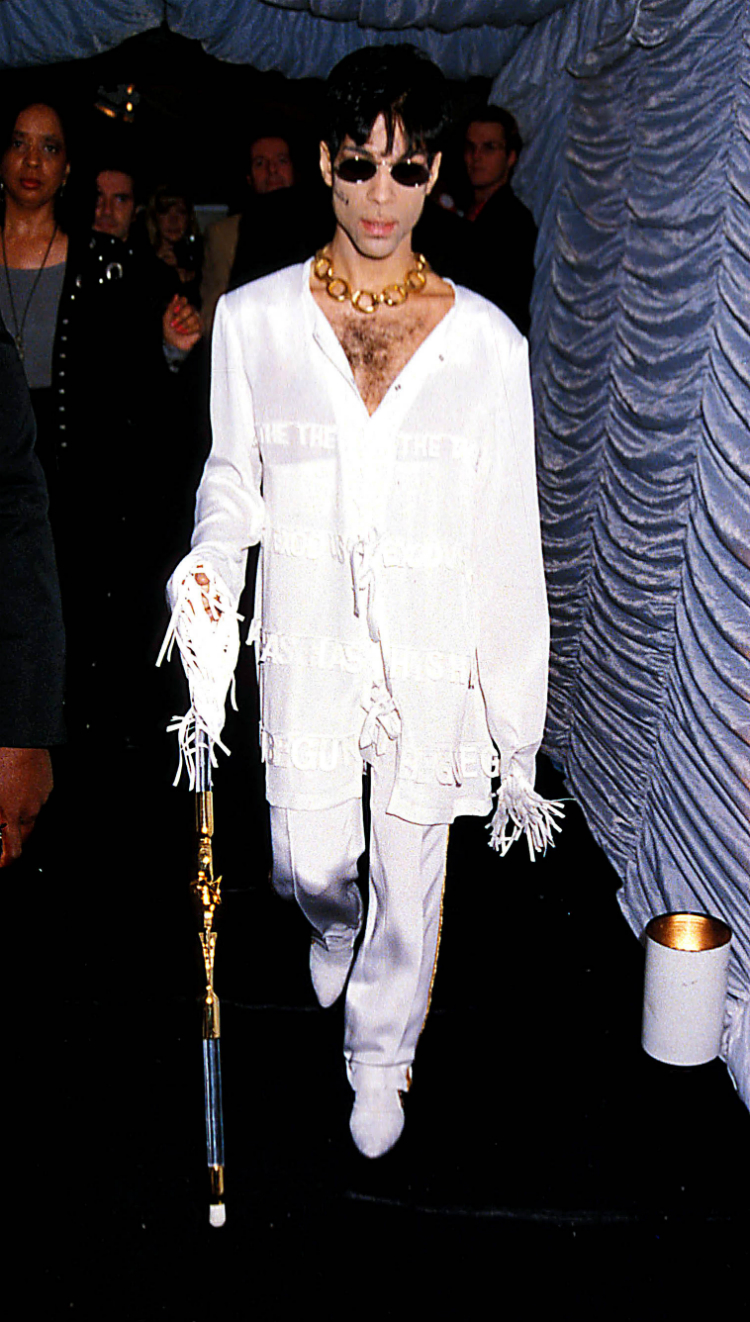 10prince-best-outfits-07.jpg