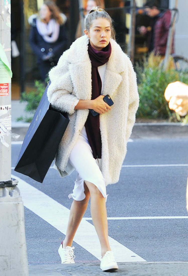 3celebcasualoutfits_03.jpg