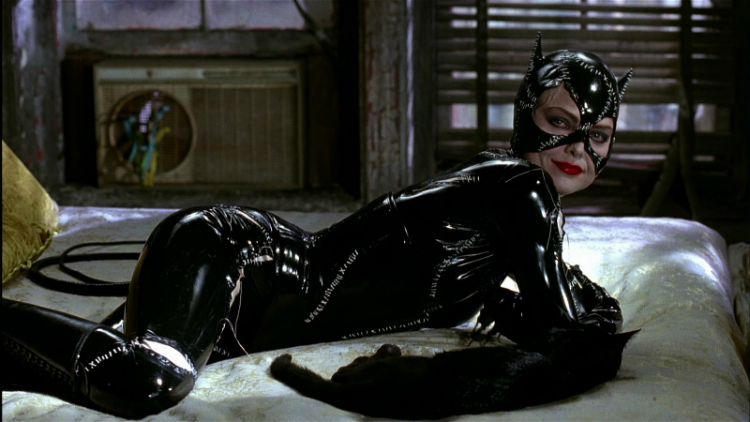 6michellepfeiffer-style-roles-02.jpg