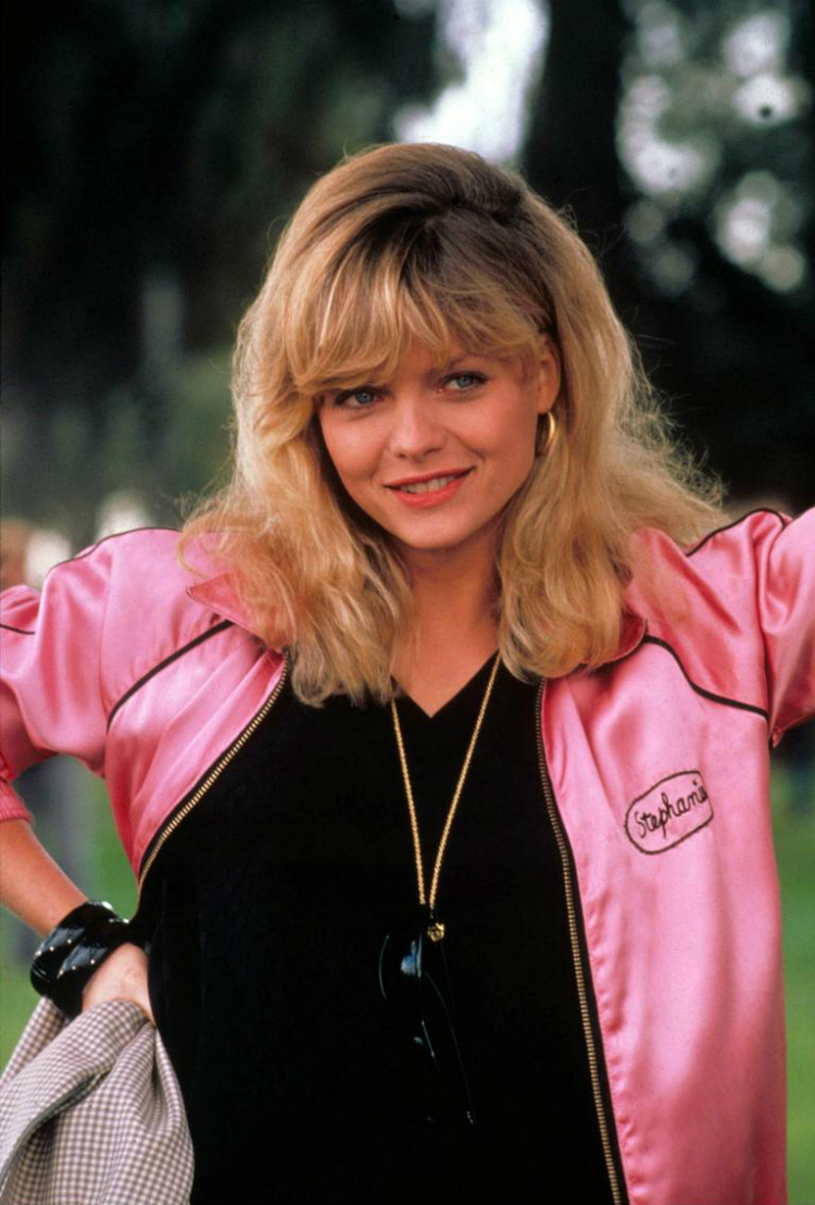 6michellepfeiffer-style-roles-04.jpg