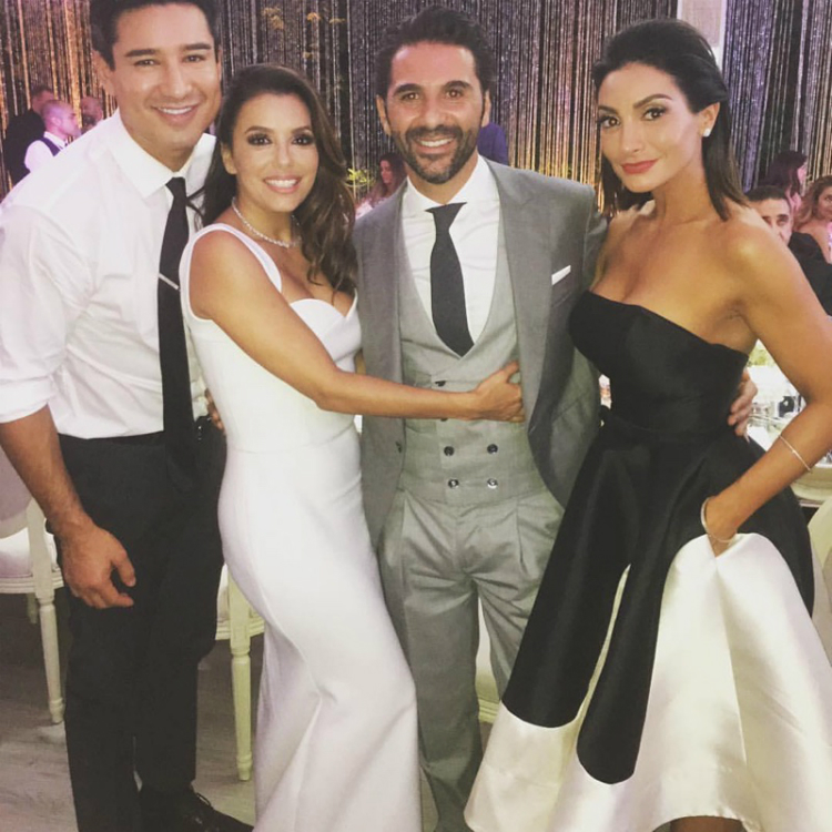 Eva-Longoria-Wedding-Dress-Photo-03.jpg