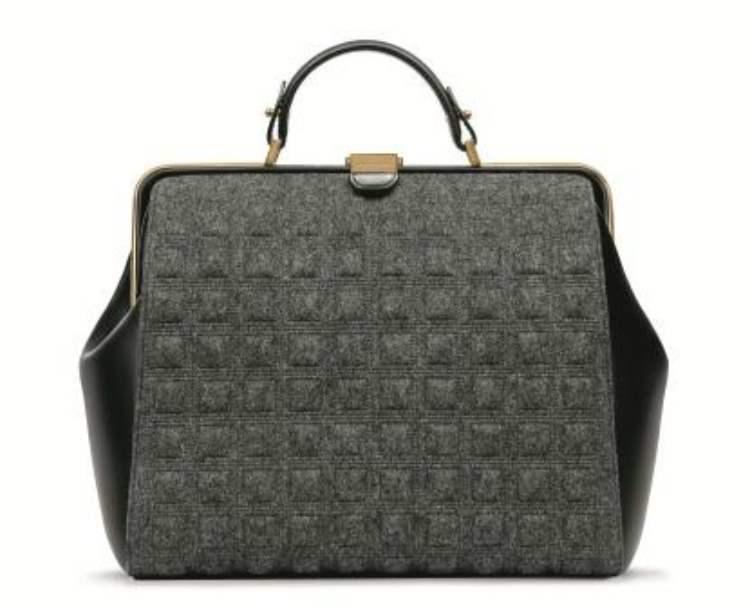 Reese Witherspoon_BOSS Romy Bag_2.jpg