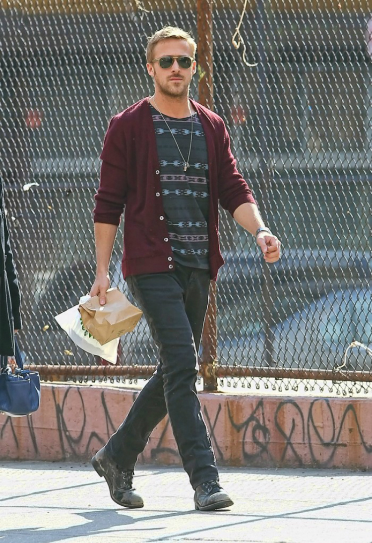 Ryan-Gosling-2011-a4-vogue-13mayvv14-getty_b_2426x639.jpg
