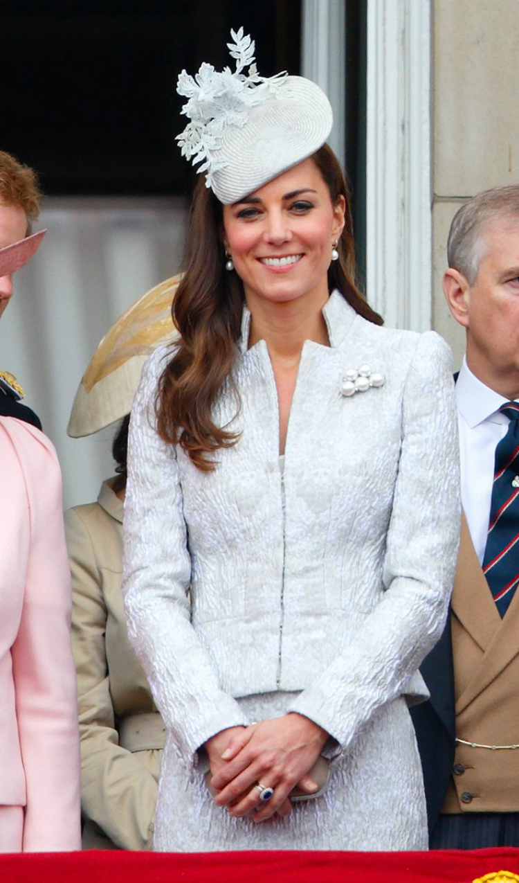 alexander-mcqueen-katemiddleton-03.jpg