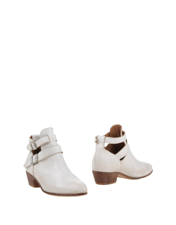 ankle-boots-white-kendall-jenner-03.jpg