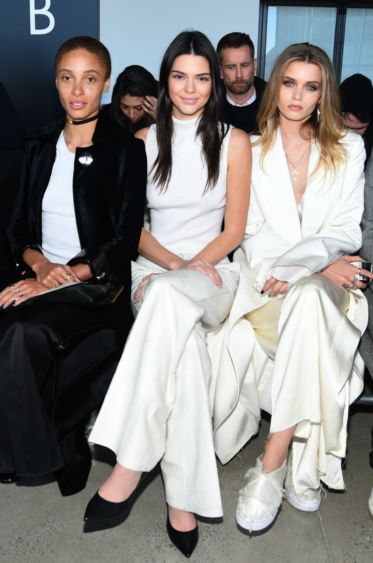 aw1716_nyfw_frow_04.jpg