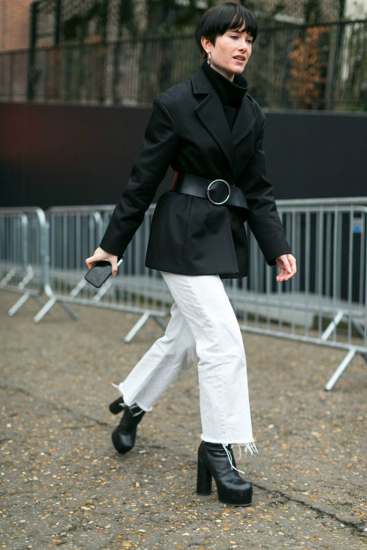 -lfw-fw17-street-style-09.jpg