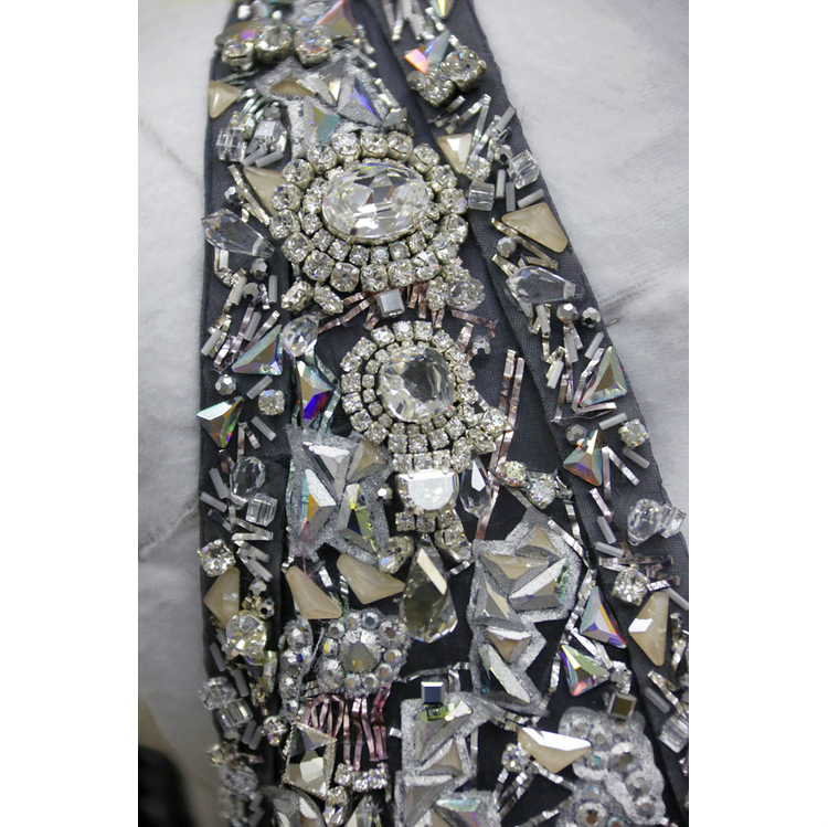 1100hour-dress-chanel-04.jpg