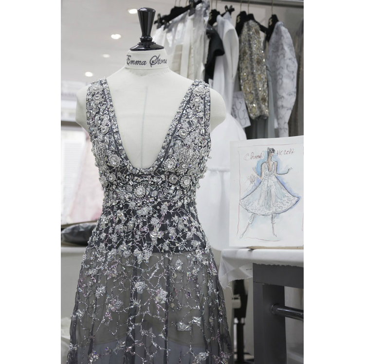 1100hour-dress-chanel-06.jpg