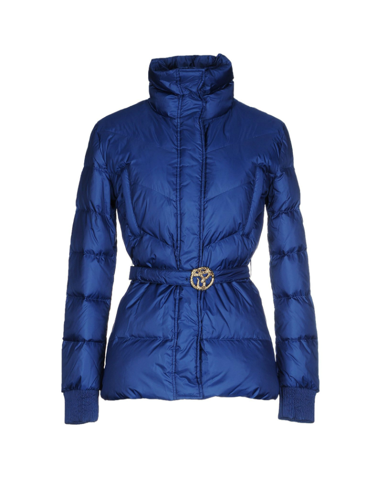 Rihanna-puffer-coats-09.jpg
