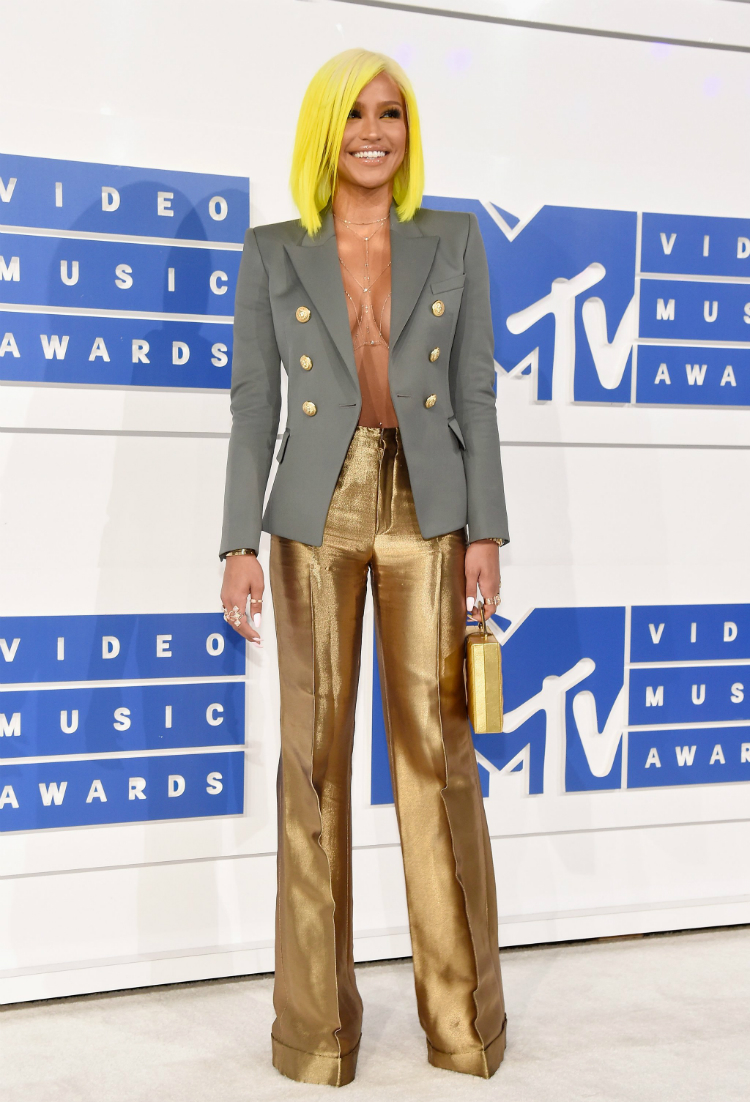 bestlooks-vmas2016-08.jpg