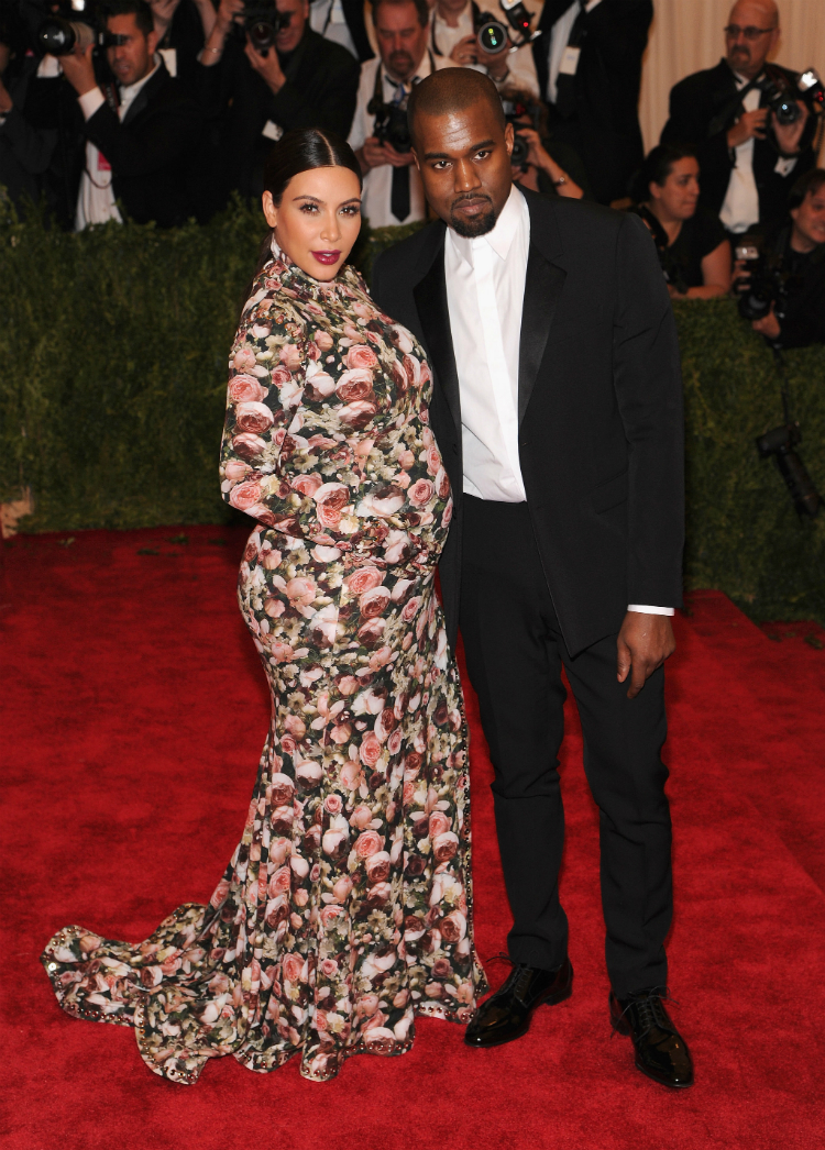 kim_pregnancy_10.jpg