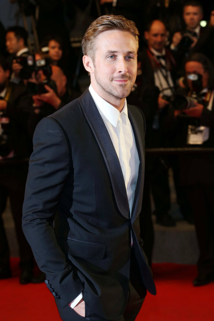 ryan-gosling-vogue-21may14-rex_b.jpg