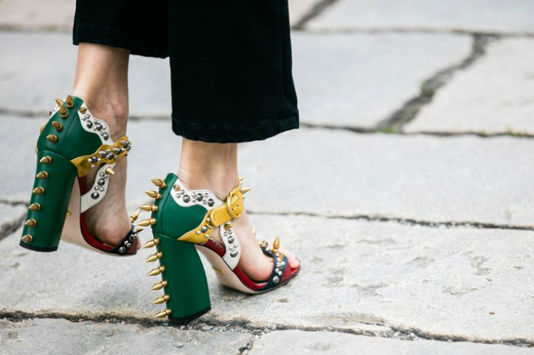 2016best-shoes-streetstyle-01.jpg