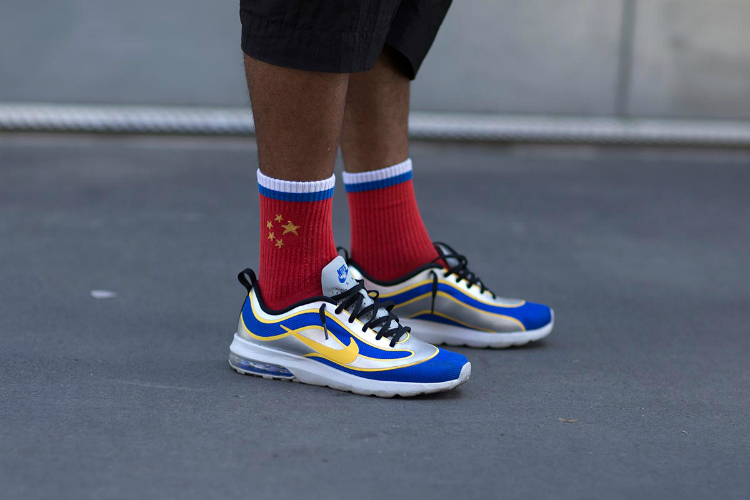 2017ss-shows-milan-fashion-week-sneakers-06.jpg