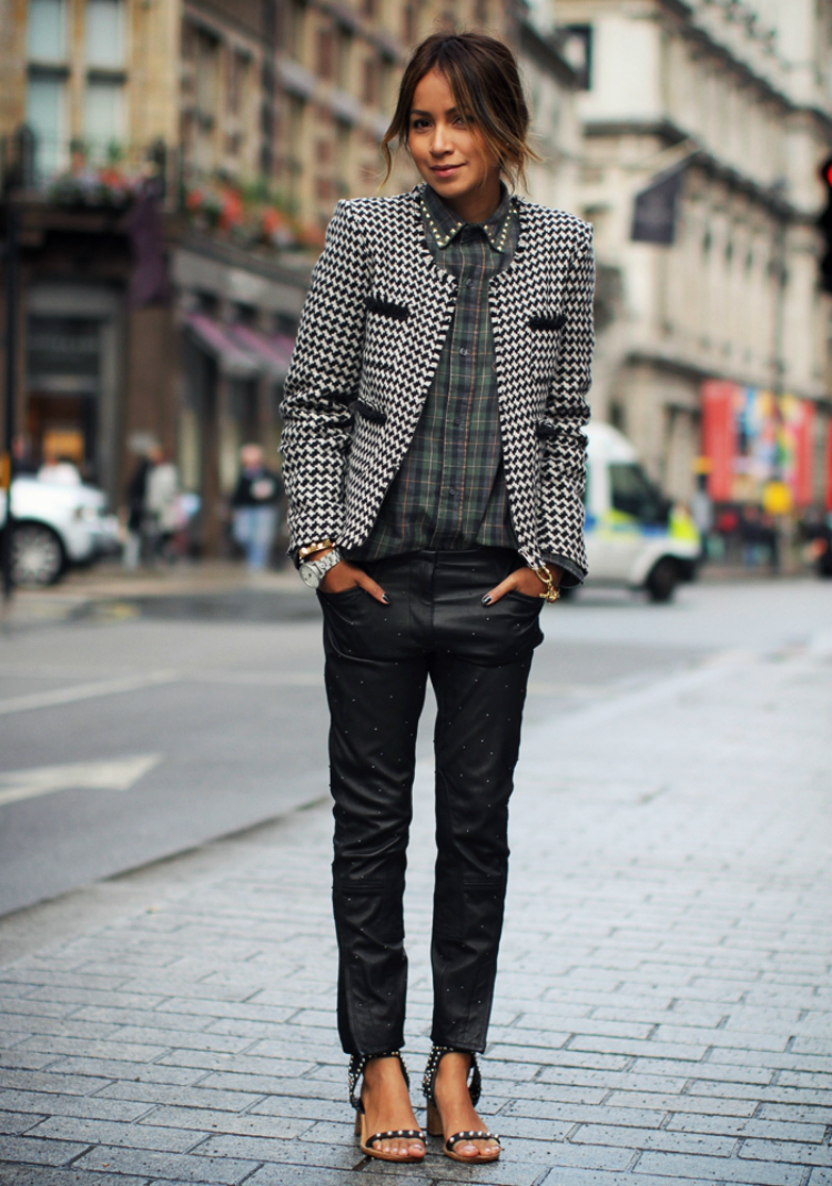 4waystowearplaid-02.jpg