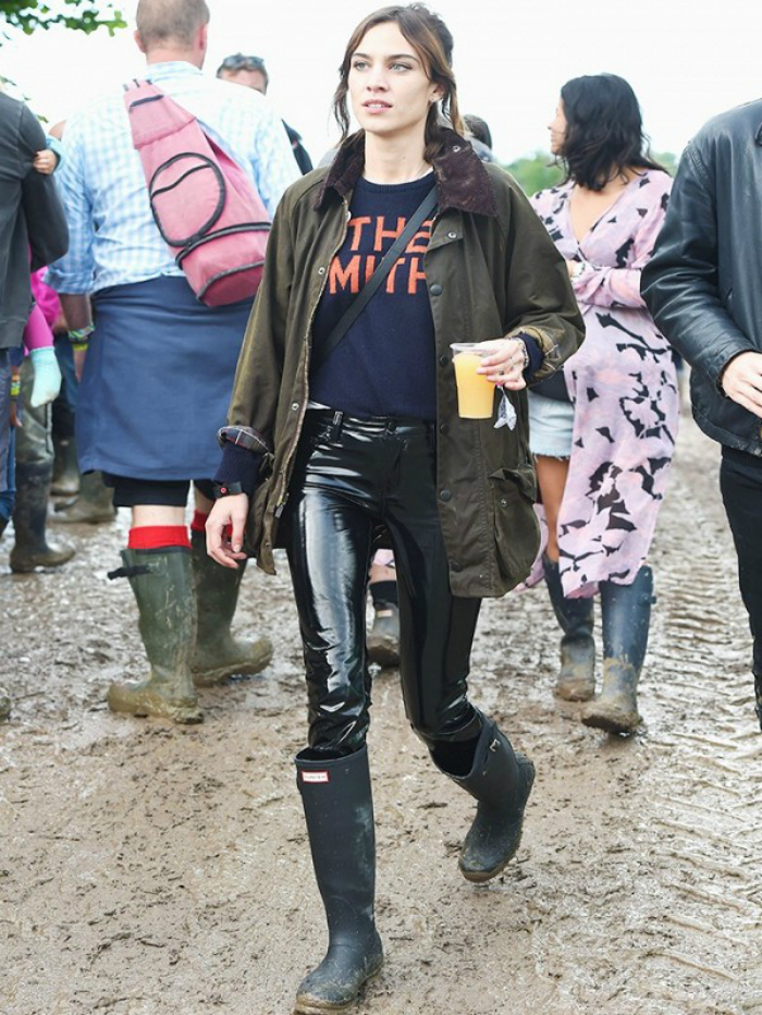 glasto-2016-dressed-normally-03.jpg