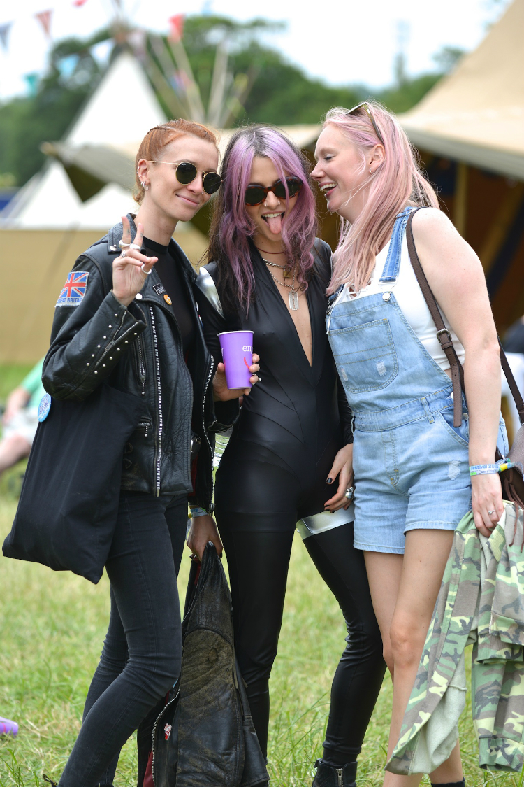 glastonbury-street-style-04.jpg